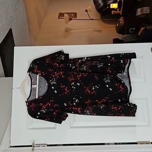 Lularoe Irma shirt